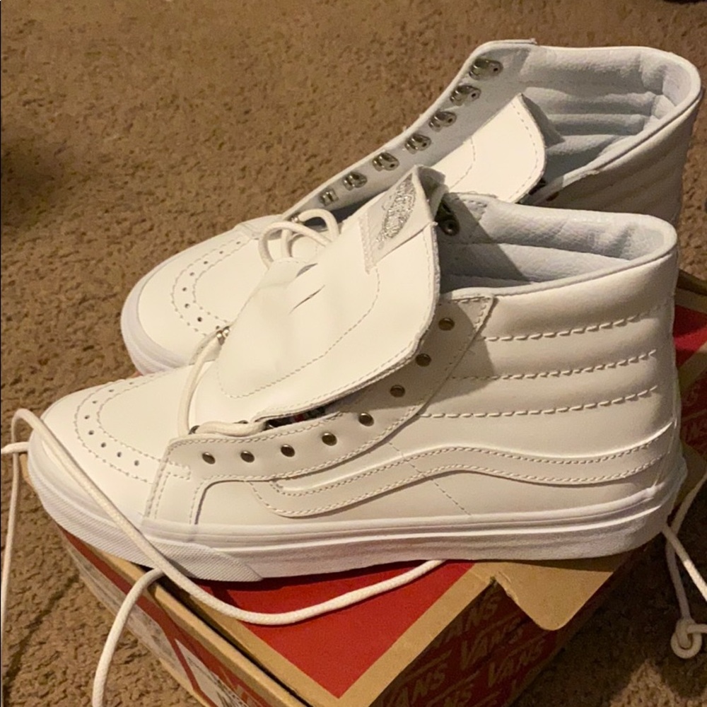 BNWB Vans “(Rivets) Antique” women’s 7.5